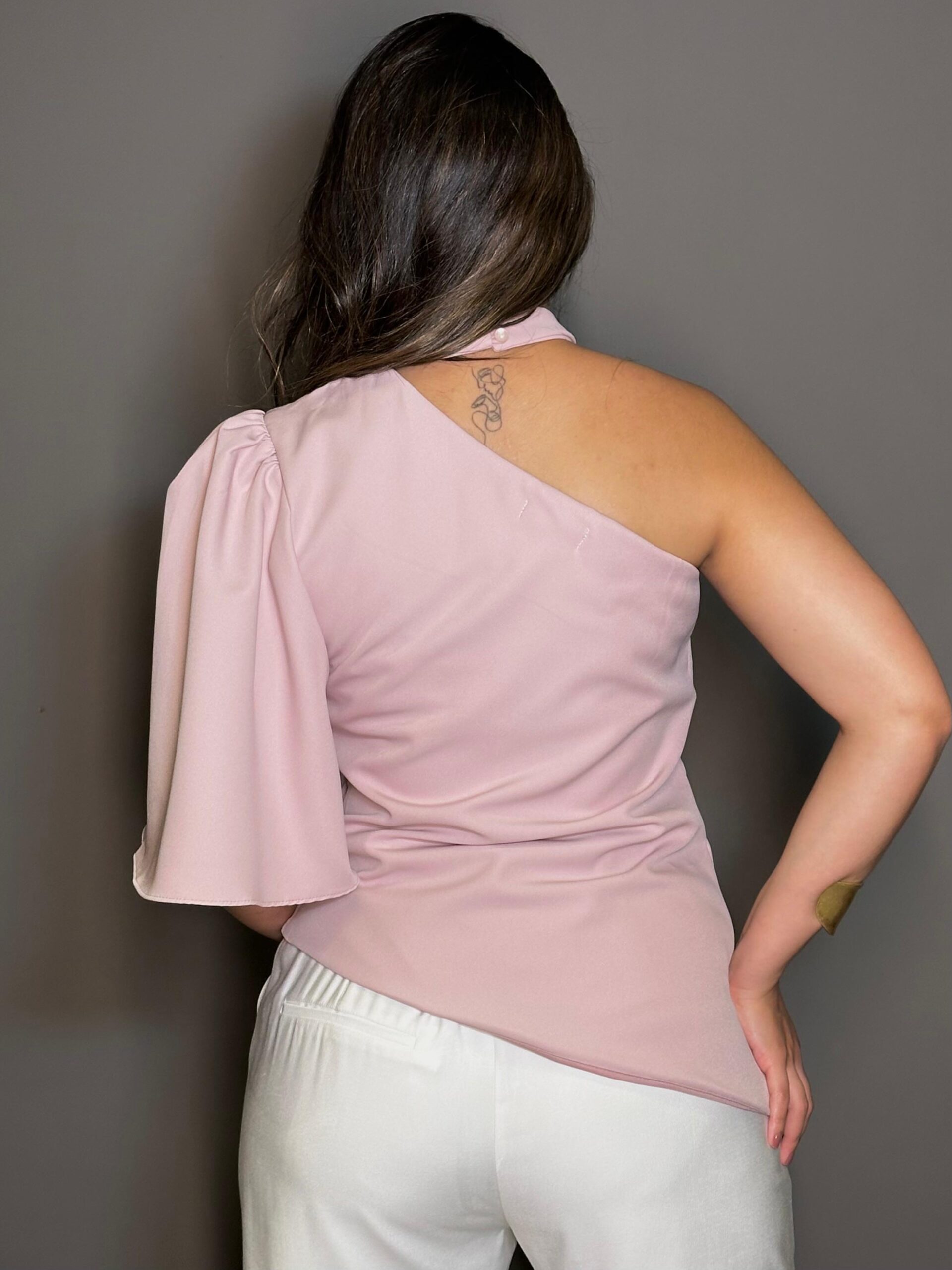 BLUSA ALFAIATARIA ASSIMÉTRICA MARA - Imagem 3
